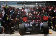 Arrêts aux stands : Red Bull devant, Williams au fond