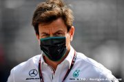 Wolff : Les discussions sur la pression, ce sont des conneries