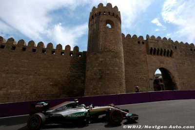 Bakou&nbsp;: Rosberg domine et gagne haut la main
