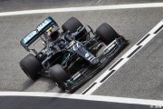 Wolff denies 'flexible rear wing' claims