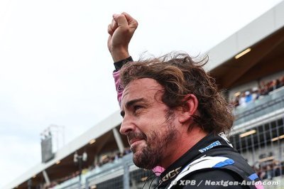 Alpine F1&nbsp;: Le ’formidable compétiteur’ Alonso impressionne Szafnauer 