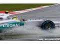 Mercedes doit hausser son niveau de jeu selon Rosberg