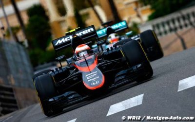 Button offre les premiers points 2015 à McLaren