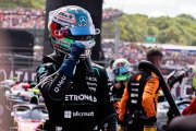 Antonelli est 'satisfait' de sa pole mais craint 'les jeux stratégiques' de Ferrari
