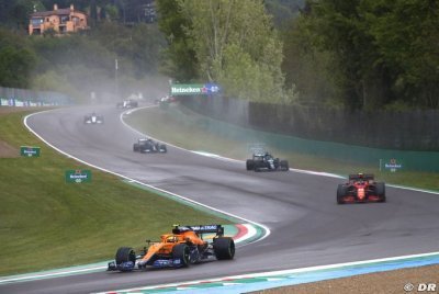 La revanche de Sainz, ravi de voir Ferrari dans le coup face à McLaren