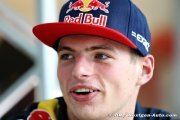 Verstappen takes lesson and new engine to Canada