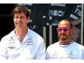 Wolff : Hamilton devrait prolonger chez Mercedes F1 pour 'plusieurs années'