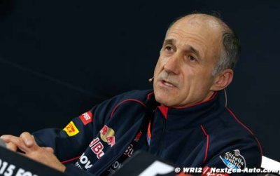 Tost urges Renault to improve performance
