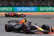 Verstappen gagne depuis la 6e place : 'Il fallait survivre au 1er virage'