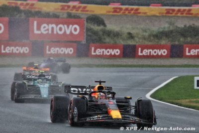 Verstappen est ’fier’ de gagner à Zandvoort une course ’pas facile’