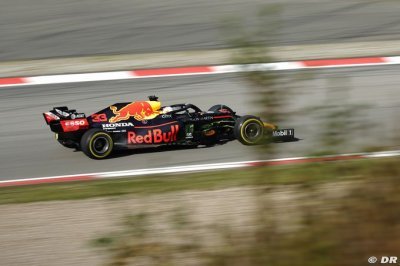 Verstappen a essayé de suivre le rythme de Hamilton au Nürburgring