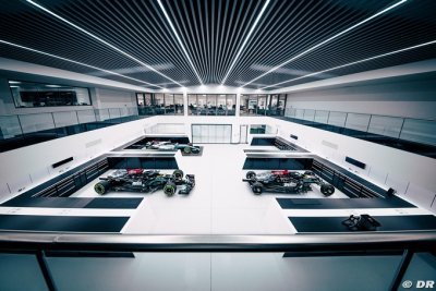 Mercedes F1 : Une ferme solaire contre la crise énergétique