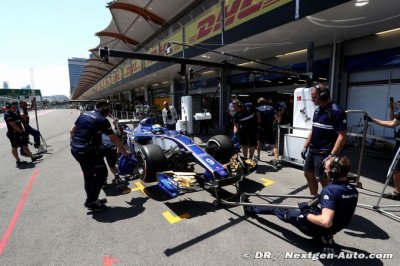 Sauber owner admits Vasseur talks
