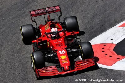 Leclerc on pole in Baku thanks to late red flag