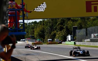 Monza, Course 2&nbsp;: Evans gagne dans le dernier tour&nbsp;!