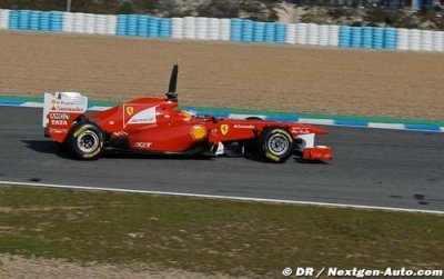 Alonso reste concentré sur son travail