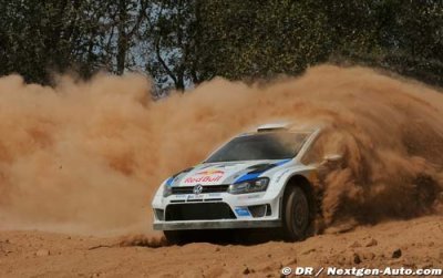 SS11: Ogier charges clear in Portugal