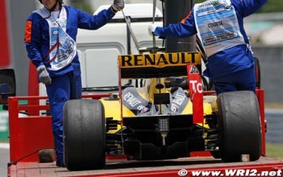Première journée difficile pour Kubica et Petrov
