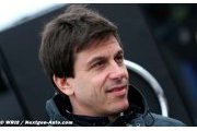 Mercedes : Wolff s'attend à une longue bataille entre ses pilotes