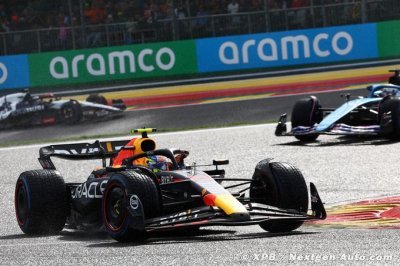 Pérez : Hamilton a ’arraché la partie droite’ de la Red Bull