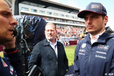 Verstappen était ’dans la confidence’ pour Horner et peut ’discuter avec qui il veut’