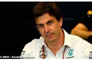 Wolff not worried about rivals poaching staff