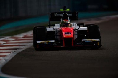 Essais de Yas Marina, Jour 1&nbsp;: Delétraz termine en tête