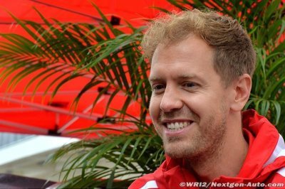 Ferrari to sign new simulator drivers - Vettel