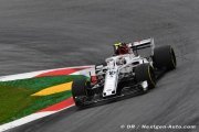 Villeneuve pense que Leclerc doit faire une autre saison chez Sauber
