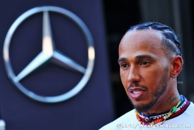 Hamilton décrit les domaines où Mercedes F1 est supérieure à Ferrari