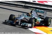 Hamilton ne s'inquiète pas pour l'affaire Mercedes mais pour lui