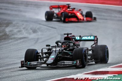 Hamilton décroche une pole magistrale sous la pluie en Styrie