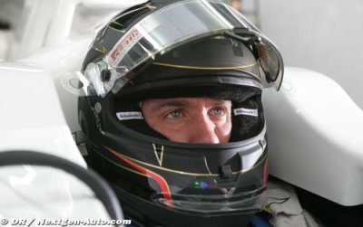 Heidfeld eyes 2011 openings at Renault, Force India