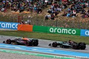 Mercedes F1 n'a pas dit son dernier mot pour recruter Verstappen