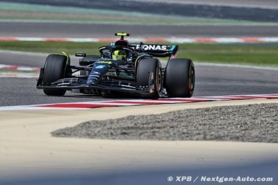 Hamilton&nbsp;: La Mercedes F1 a encore des ’limitations d’équilibre’ comme en 2022