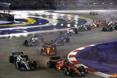 Hamilton estime que les règlements F1 2022 ont ’échoué’ à resserrer le peloton