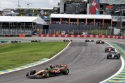 Norris se félicite 'd'un week-end parfait' au GP du Brésil mais ne pense 'pas du tout' au titre