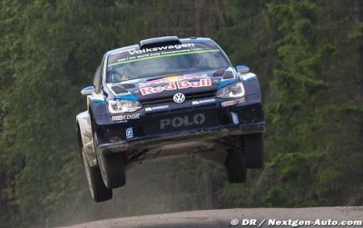 ES2-3&nbsp;: Ogier et Meeke en lutte pour la première place