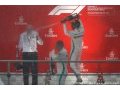 Hamilton ne s'inquiète pas pour l'avenir de Mercedes