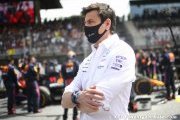 Mercedes F1 : Wolff pourrait encore décider d'un départ soudain