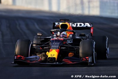 No benefit from Mercedes-style ’rocket’ - Verstappen