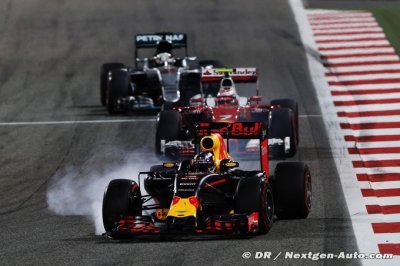 Ecclestone&nbsp;: Red Bull pourrait gagner avec le moteur Mercedes
