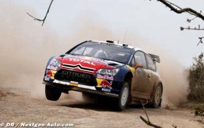 Dani Sordo keeps up the pressure