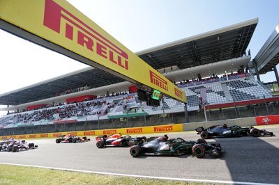 Bottas incrimine les pilotes accidentés à la relance&nbsp;: ’Ça ne sert à rien de se plaindre’