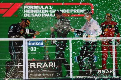 Hamilton évoque l’émotion de son équipe après le doublé d’Interlagos