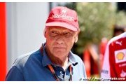 Mercedes will not discuss driver clash - Lauda