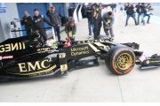 La Lotus E23 entre en piste à Jerez