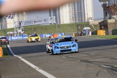 Catsburg a bien failli tout perdre en course d’ouverture