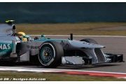 Hamilton déterminé à transformer sa pole en victoire