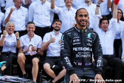 Hamilton restera parce qu’il sait ’gérer la défaite’ selon Coulthard